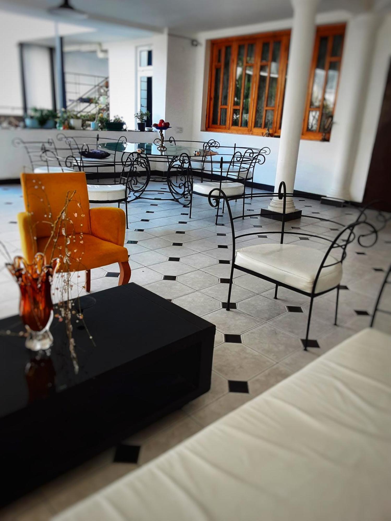 Westay Hotel تبليسي المظهر الخارجي الصورة