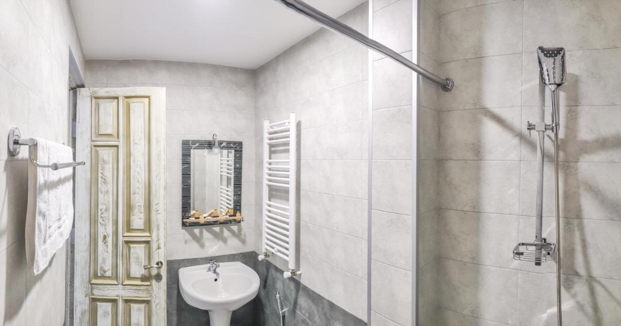 Westay Hotel تبليسي المظهر الخارجي الصورة